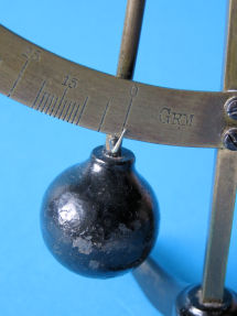 detail 2