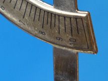 detail 12