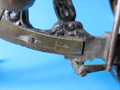 detail 1