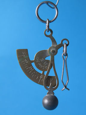 letter scale, maker Narcisse Briais