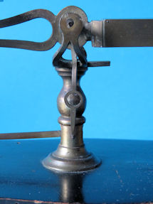 detail 3