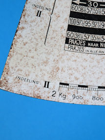 detail 11