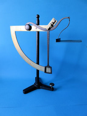 letter scale, maker Becker & Buddingh