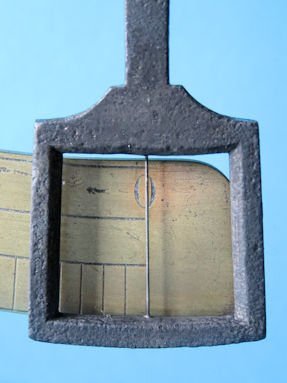detail 4
