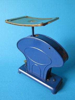 back of the letter scale