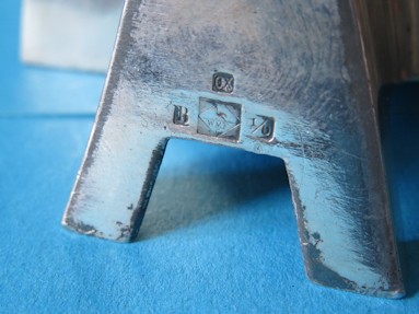 detail 5