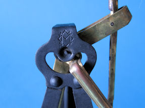 detail 1