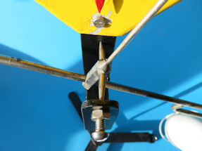 detail 5