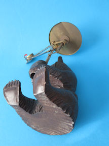 detail 8