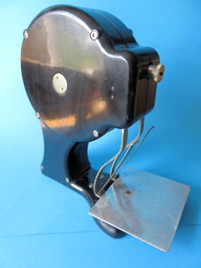 back of the airmail letter scale