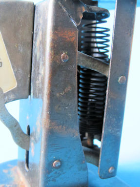 detail 3
