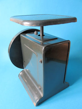 back of the scale