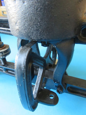 detail 15