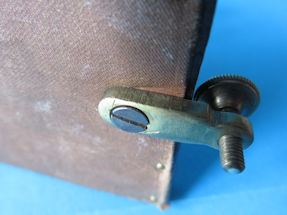 detail 9