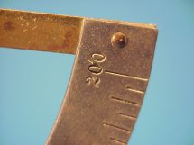 detail 9