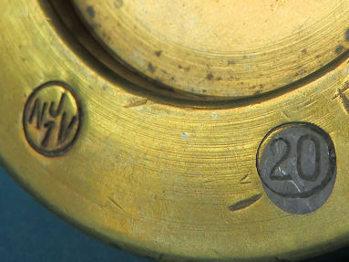 detail 16
