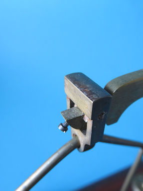 detail 2