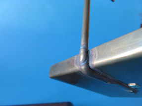 detail 11