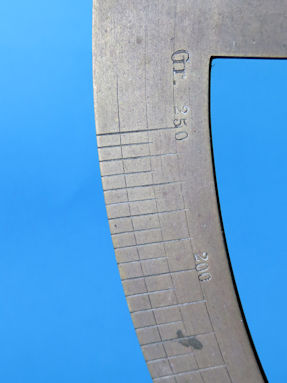 detail 1