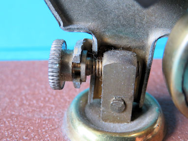 detail 5