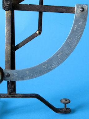 detail 1