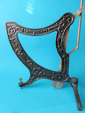 detail 9