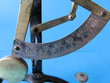 detail 2