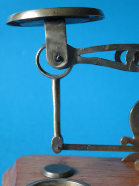 detail 1