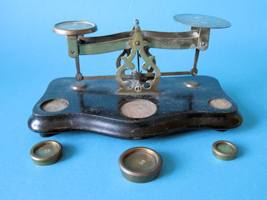 the postal balance with weights