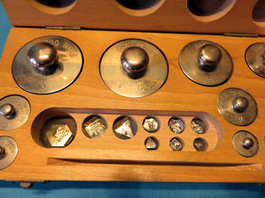 detail 31
