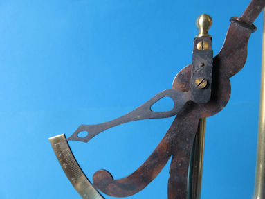 detail 8