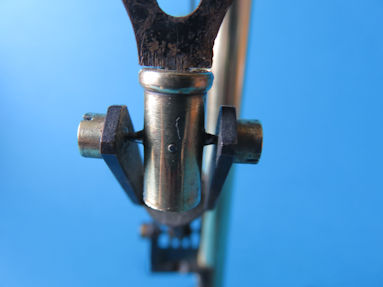 detail 13