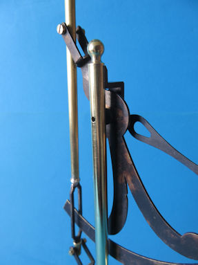 detail 10