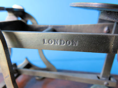 detail 3