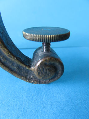 detail 3