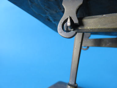 detail 1