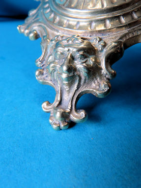 detail 4