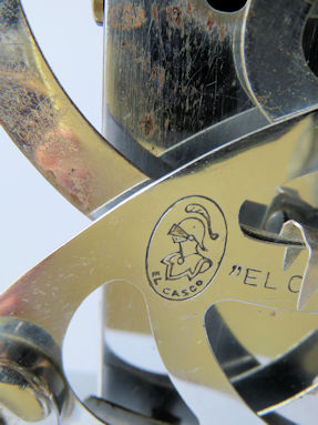 detail 8