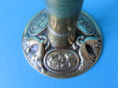 detail 1