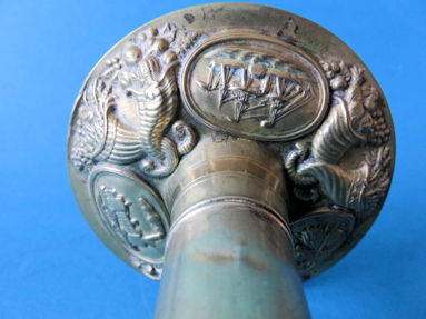detail 8