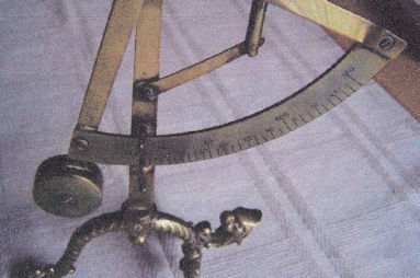 detail 16