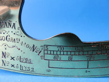detail 2