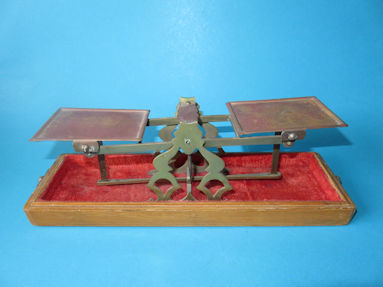 letter balance, unknown maker