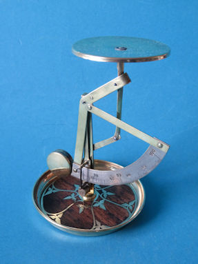 letter scale on Erhard & Söhne decorative dish