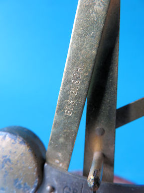 detail 2