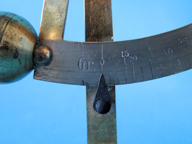 detail 4
