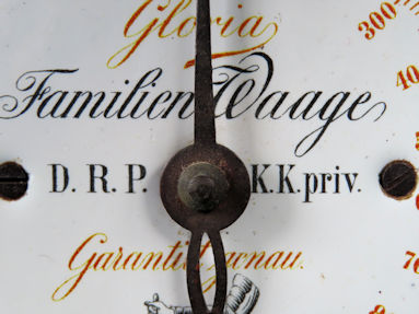 detail 4