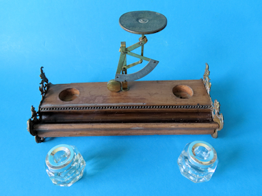 detail 13