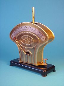 letter scale, maker J. Maul