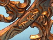 detail 8